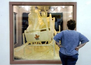 Butter Sculpture (1)